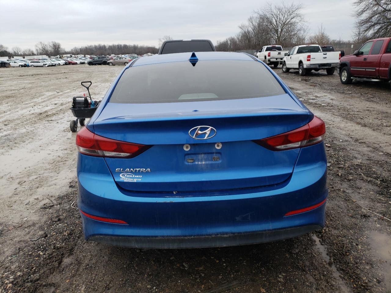 2018 HYUNDAI ELANTRA SE - Image 6