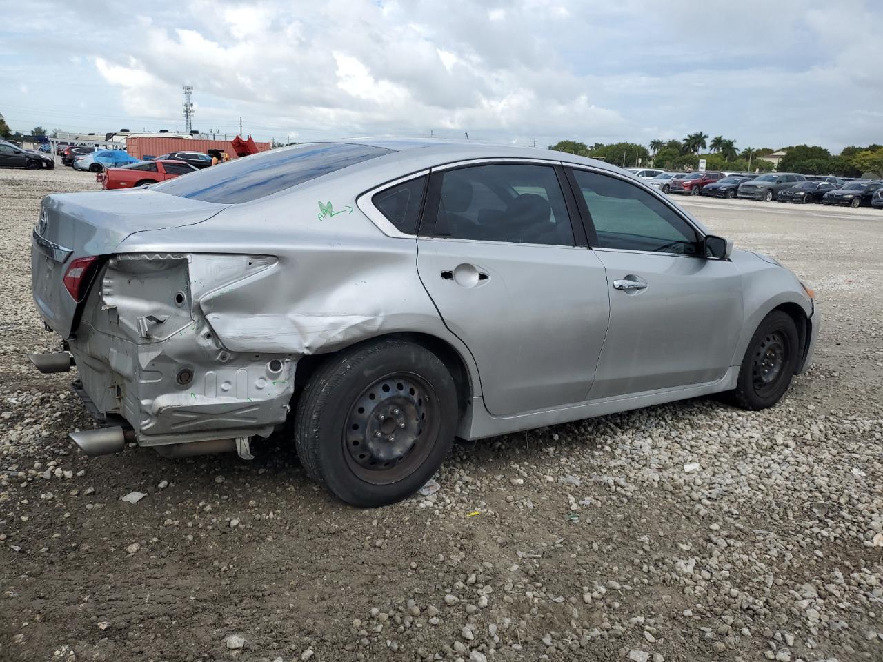2017 NISSAN ALTIMA 2.5 - Image 3