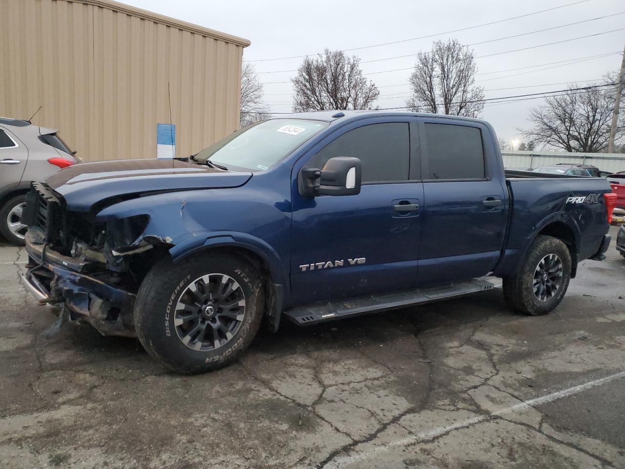 2018 NISSAN TITAN SV