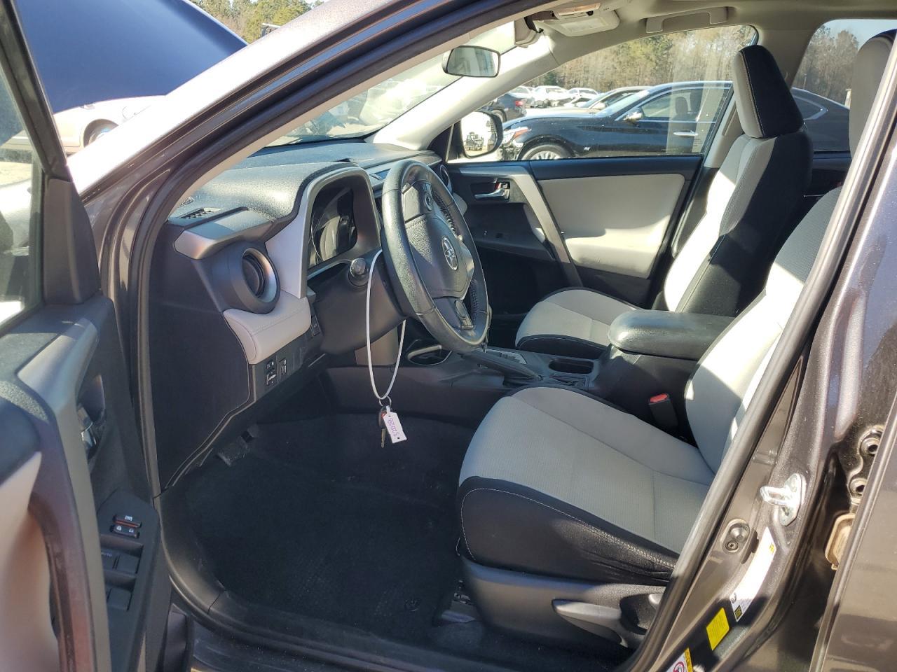 2016 TOYOTA RAV4 XLE - Фото 7