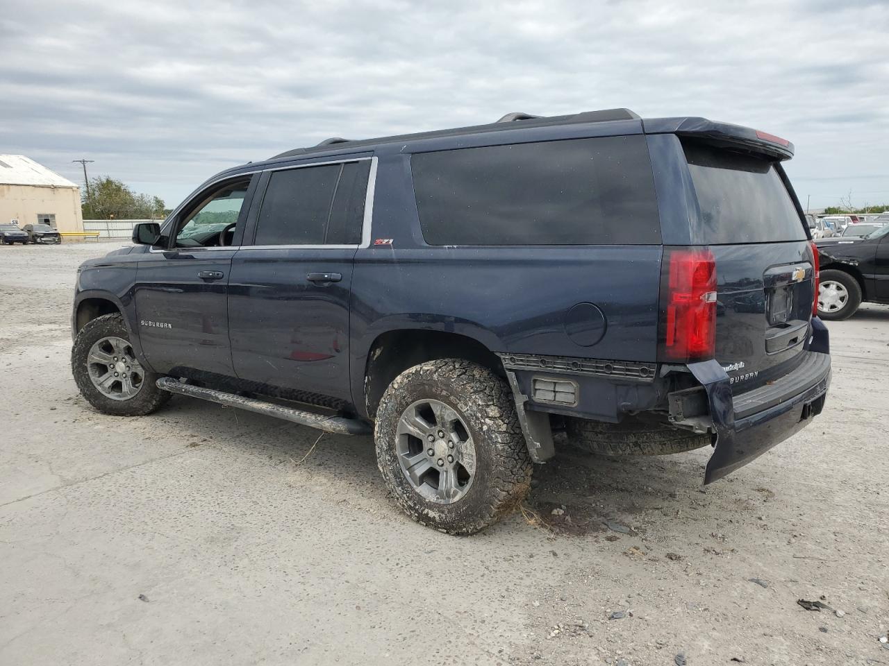 2019 CHEVROLET SUBURBAN K - Фото 2