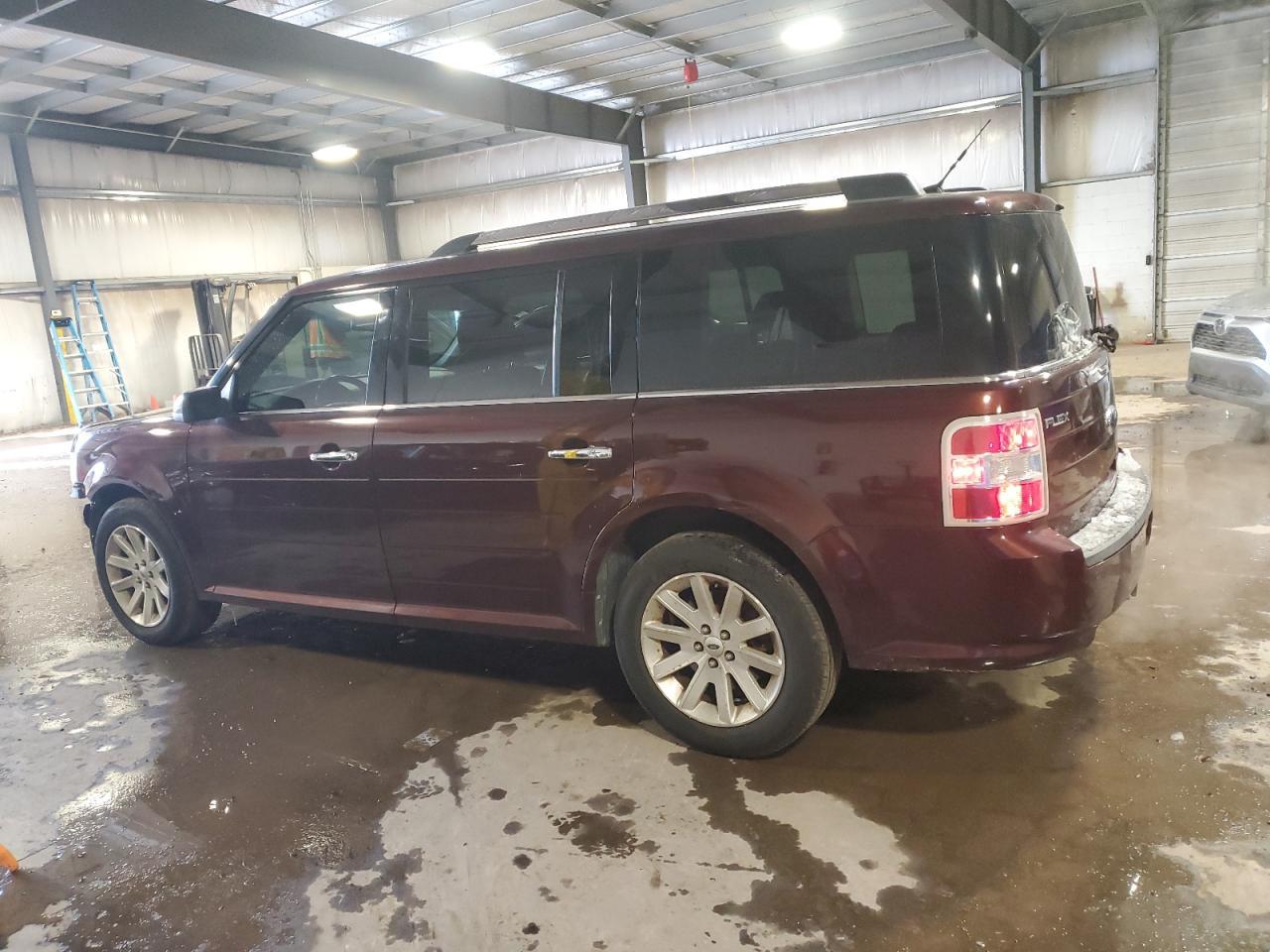 2010 FORD FLEX SEL - Image 2