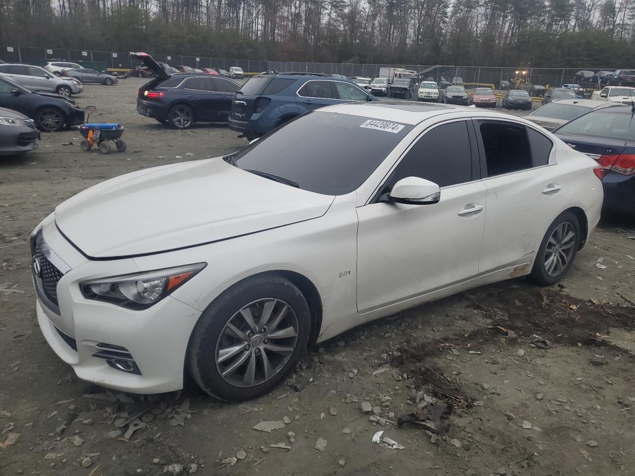 2016 INFINITI Q50 BASE