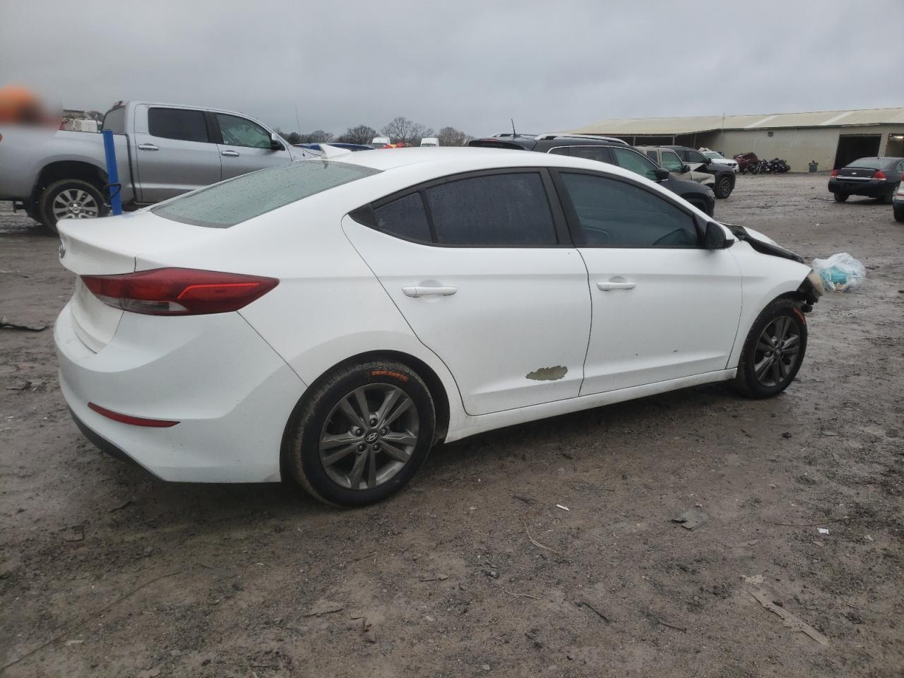 2017 HYUNDAI ELANTRA SE - Image 3
