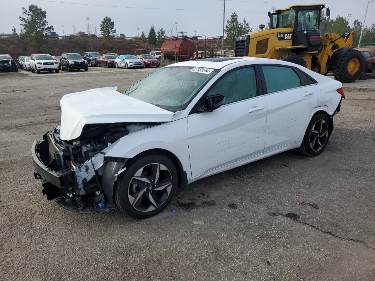 2022 HYUNDAI ELANTRA SE