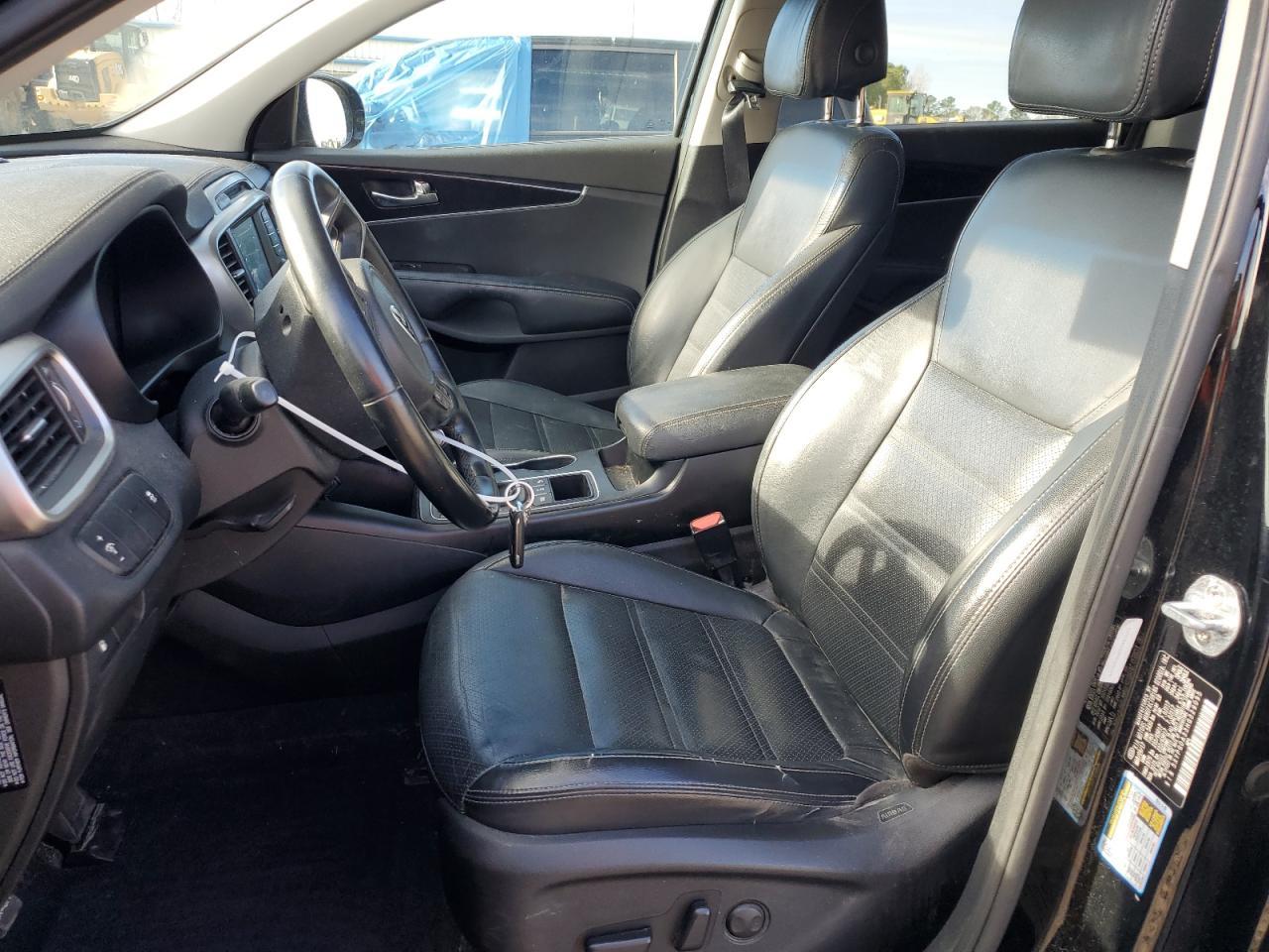 2017 KIA SORENTO LX - Image 7