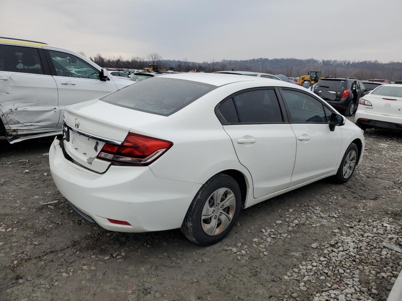 2015 HONDA CIVIC LX - Фото 3