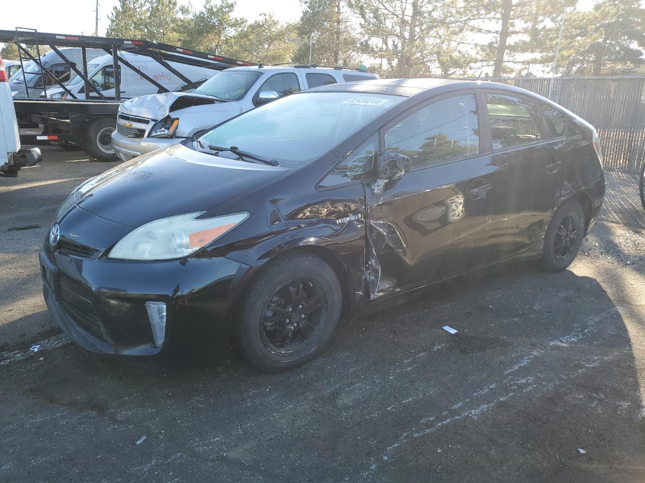 2013 TOYOTA PRIUS car image