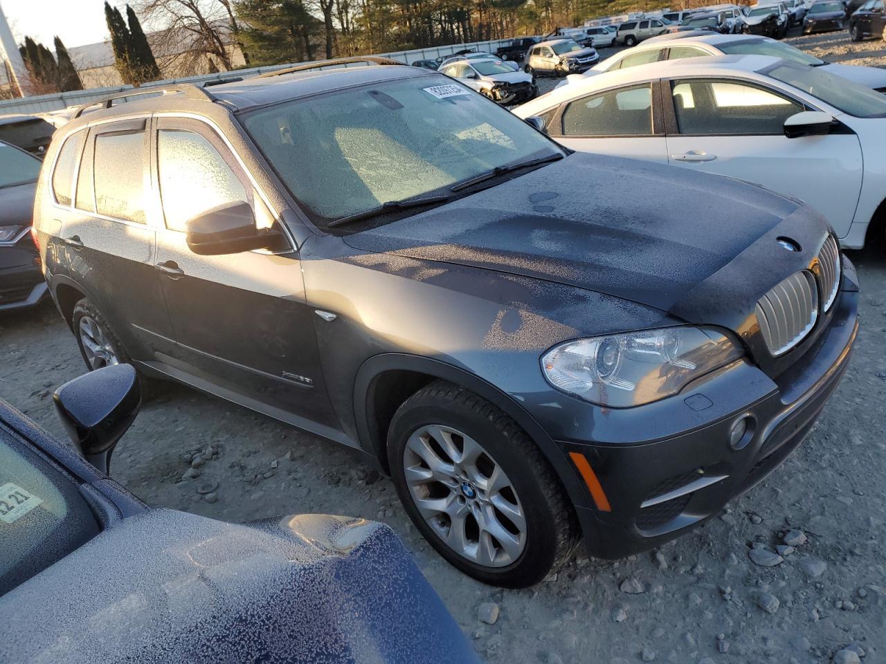 2013 BMW X5 XDRIVE3 - Image 4