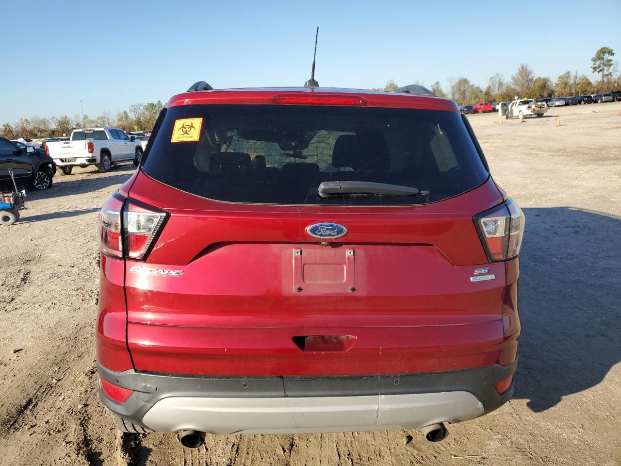 2017 FORD ESCAPE SE - Фото 6