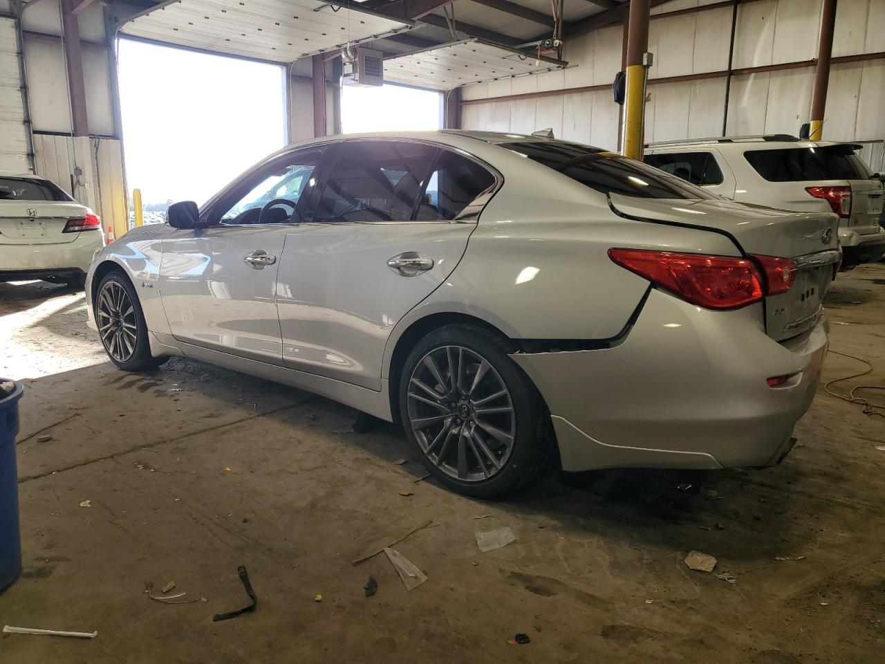 2016 INFINITI Q50 RED SP - Фото 2