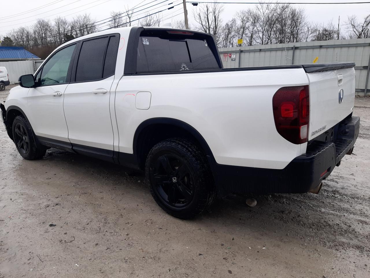 2022 HONDA RIDGELINE - Image 2