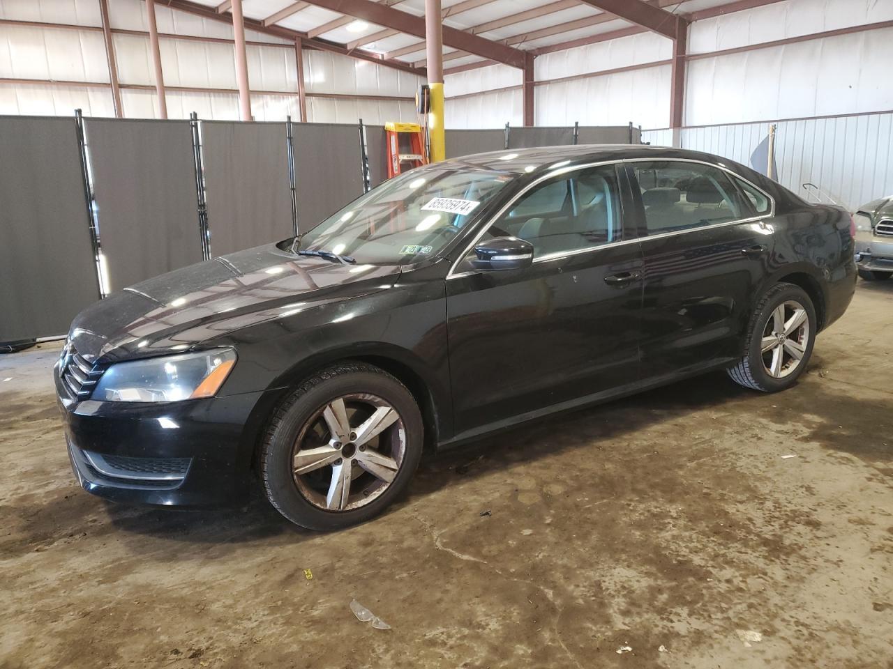 2013 VOLKSWAGEN PASSAT SE