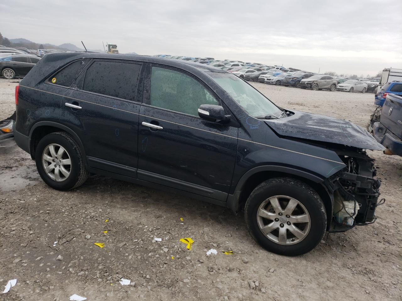 2012 KIA SORENTO BA - Image 4