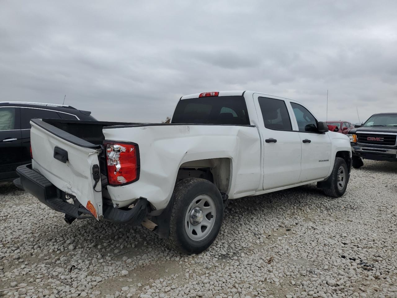 2017 CHEVROLET SILVERADO - Фото 3