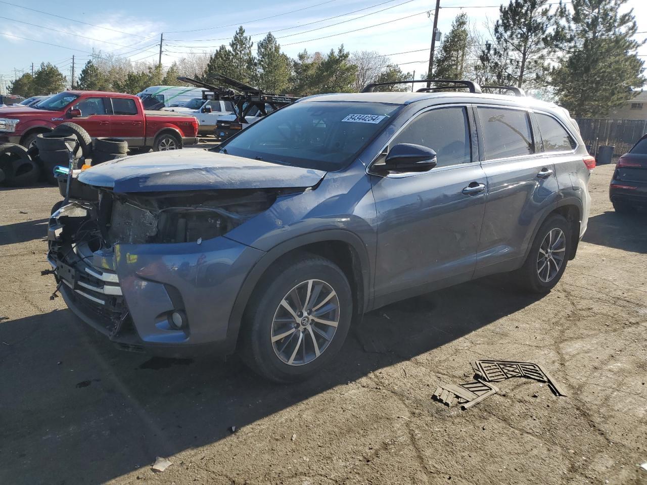 2019 TOYOTA HIGHLANDER