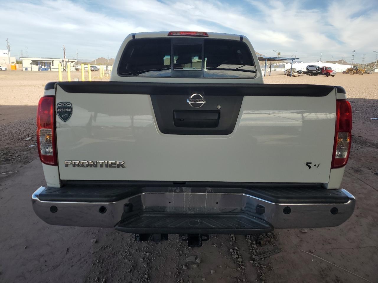 2016 NISSAN FRONTIER S - Фото 6