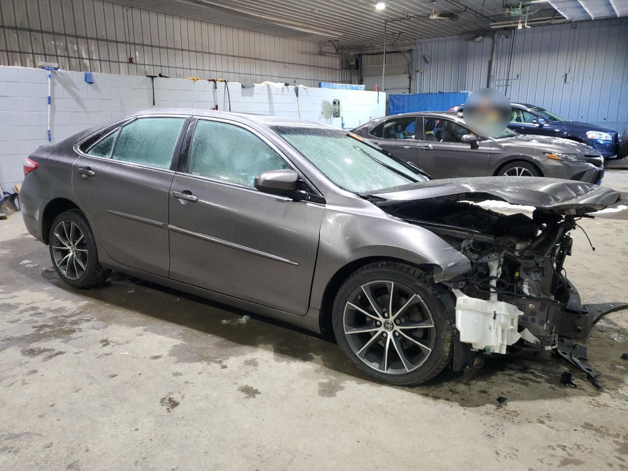 2015 TOYOTA CAMRY LE - Фото 4