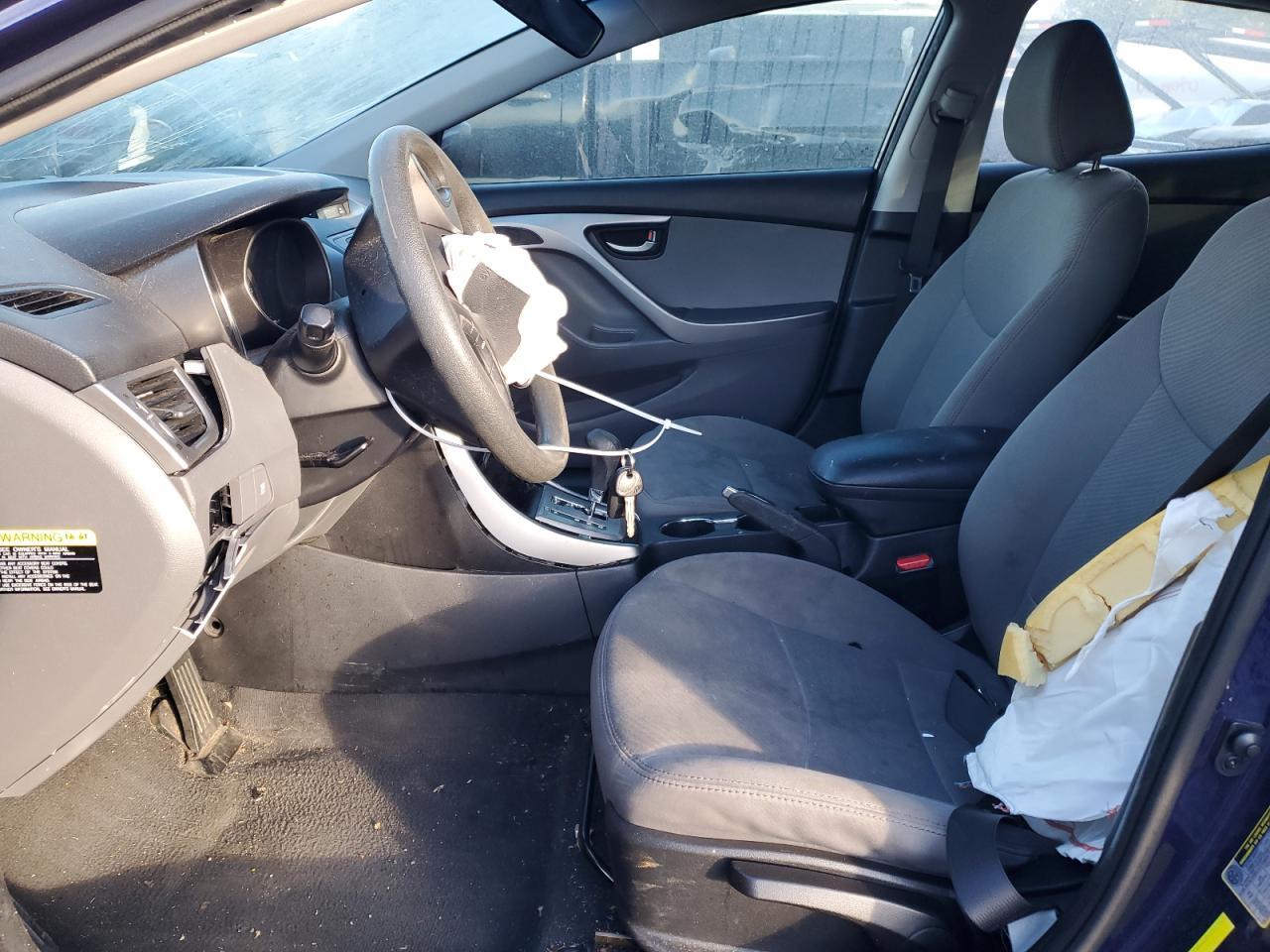 2013 HYUNDAI ELANTRA GL - Image 7