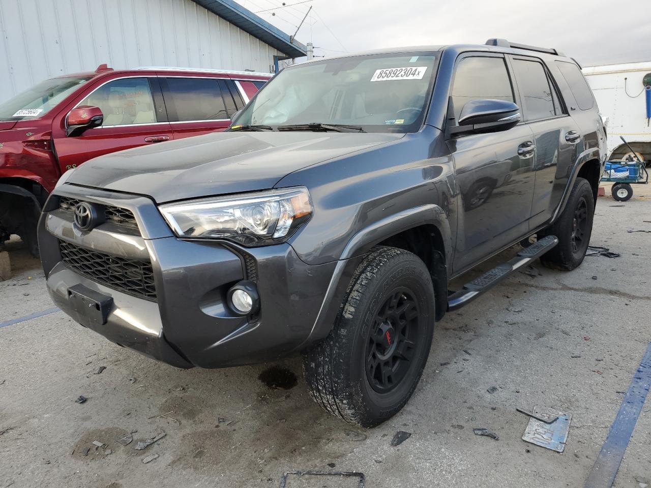 2018 TOYOTA 4RUNNER SR car image