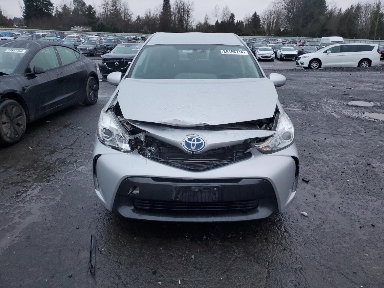 2015 TOYOTA PRIUS V - Image 5