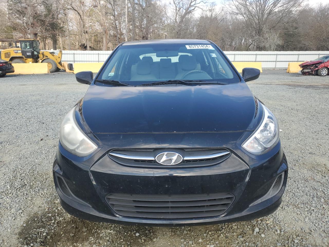 2017 HYUNDAI ACCENT SE - Image 5
