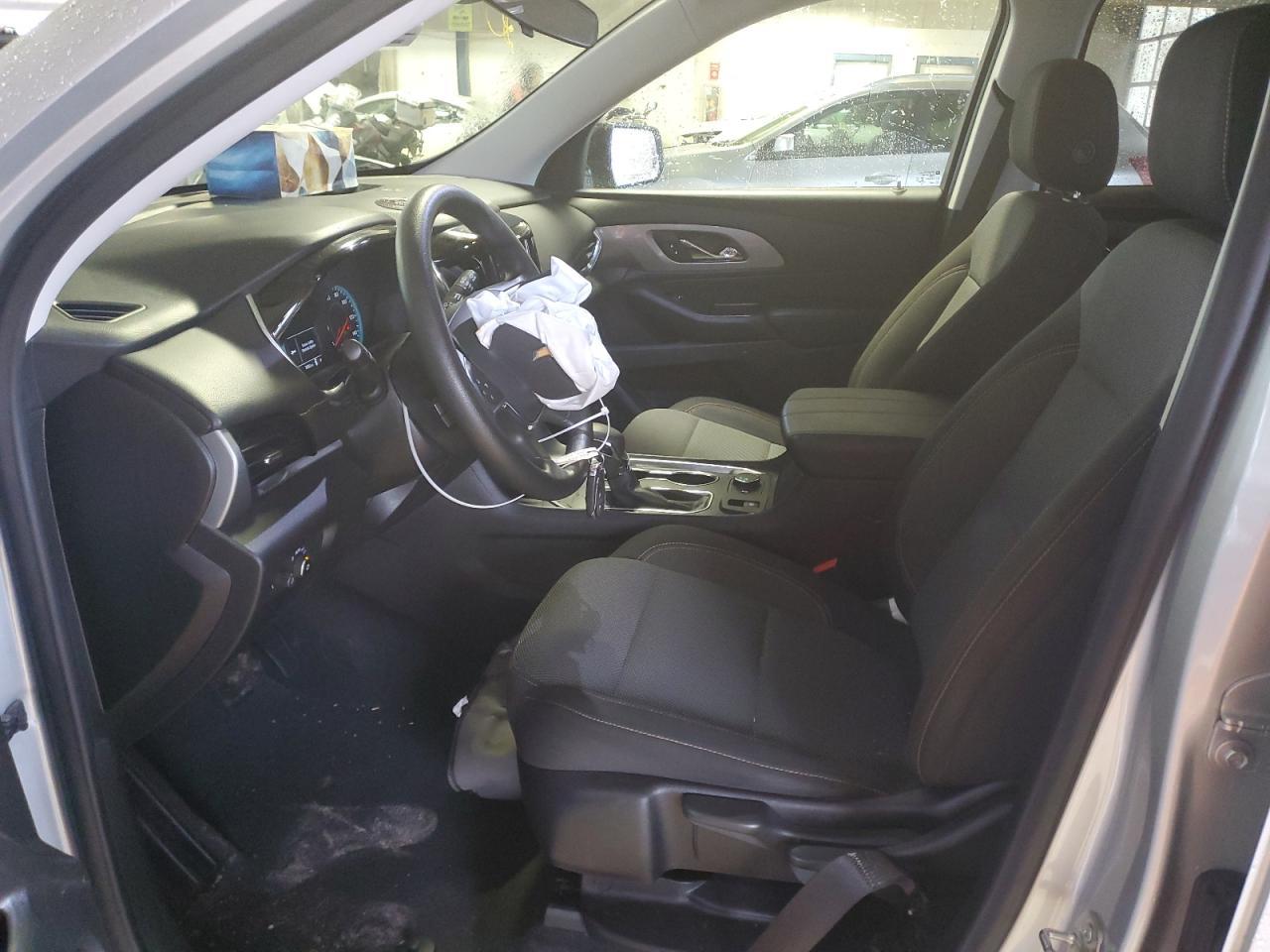 2021 CHEVROLET TRAVERSE L - Фото 7