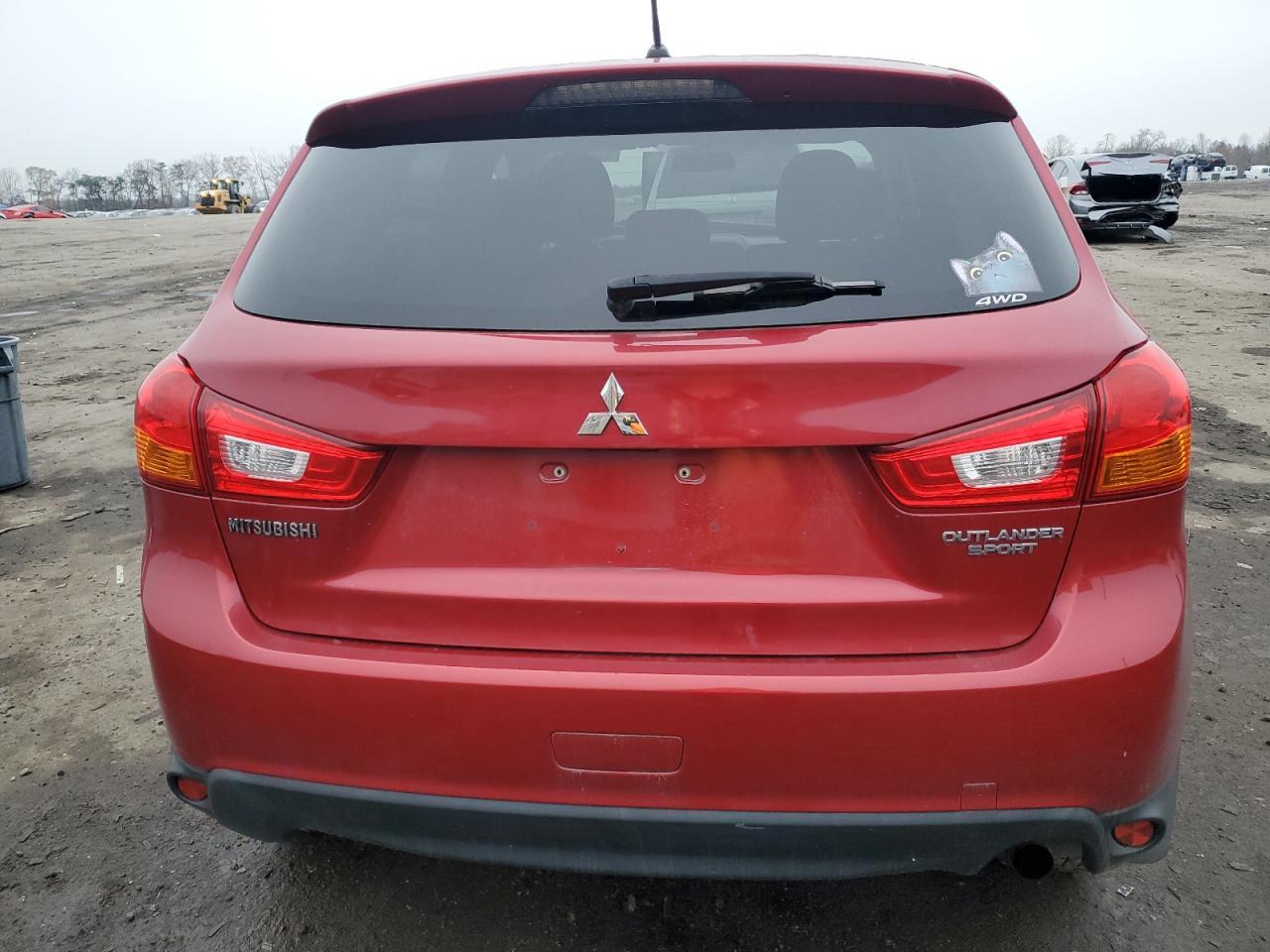 2015 MITSUBISHI OUTLANDER - Image 6