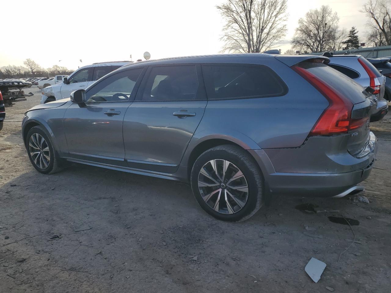 2020 VOLVO V90 CROSS - Image 2