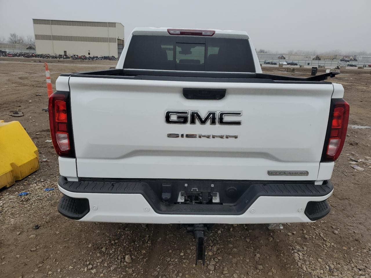 2024 GMC SIERRA K15 - Image 6