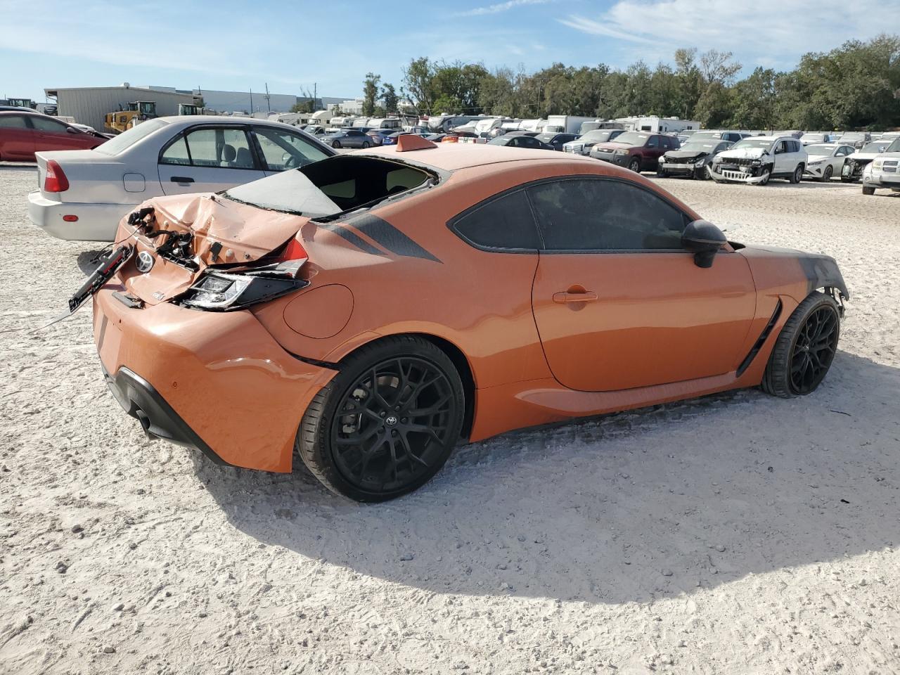 2023 TOYOTA GR 86 PREM - Image 3