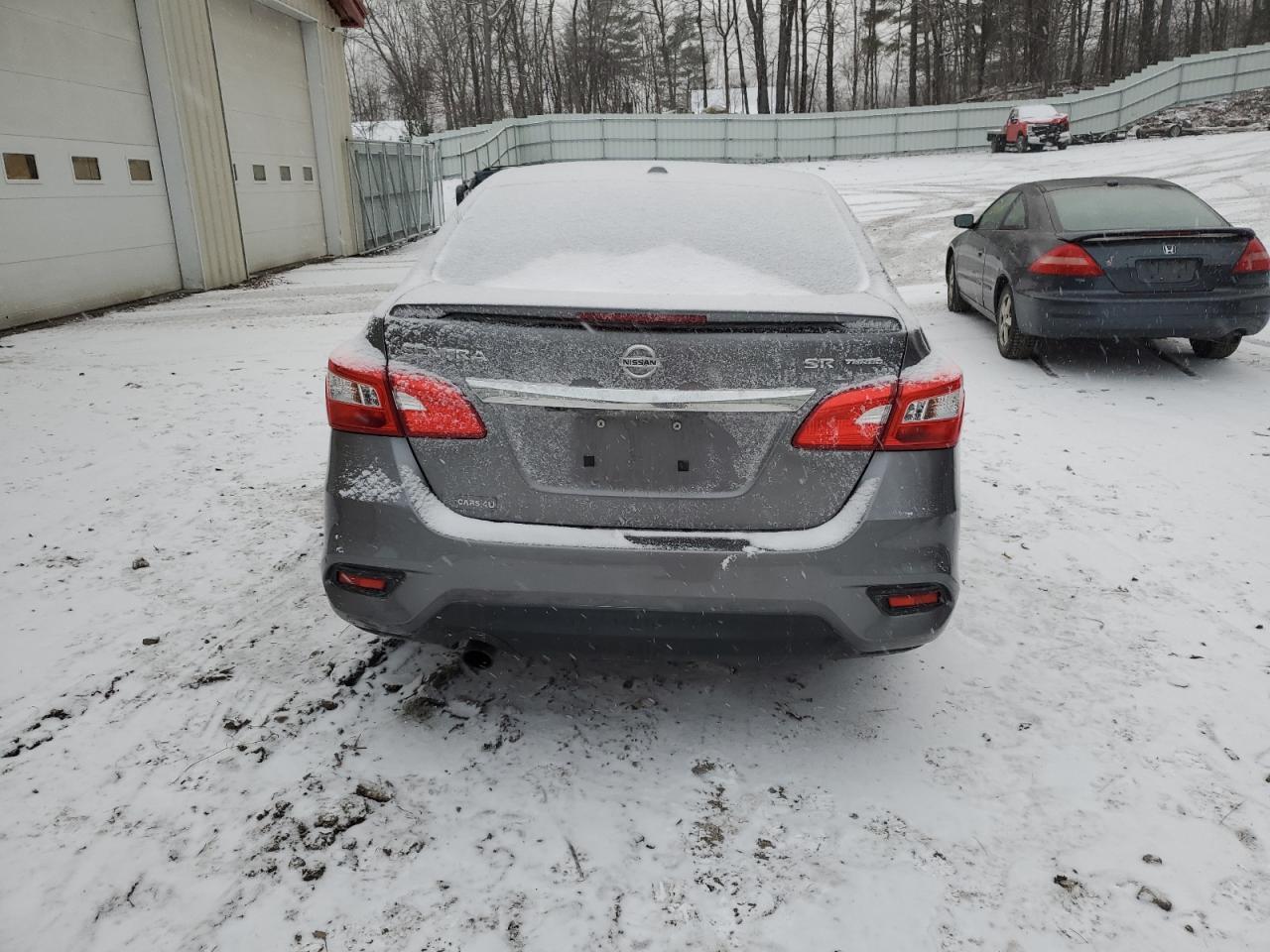 2017 NISSAN SENTRA SR - Фото 6