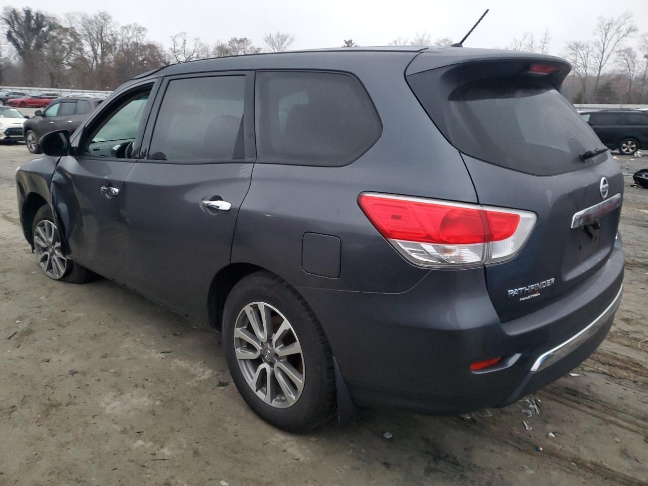 2013 NISSAN PATHFINDER - Фото 2