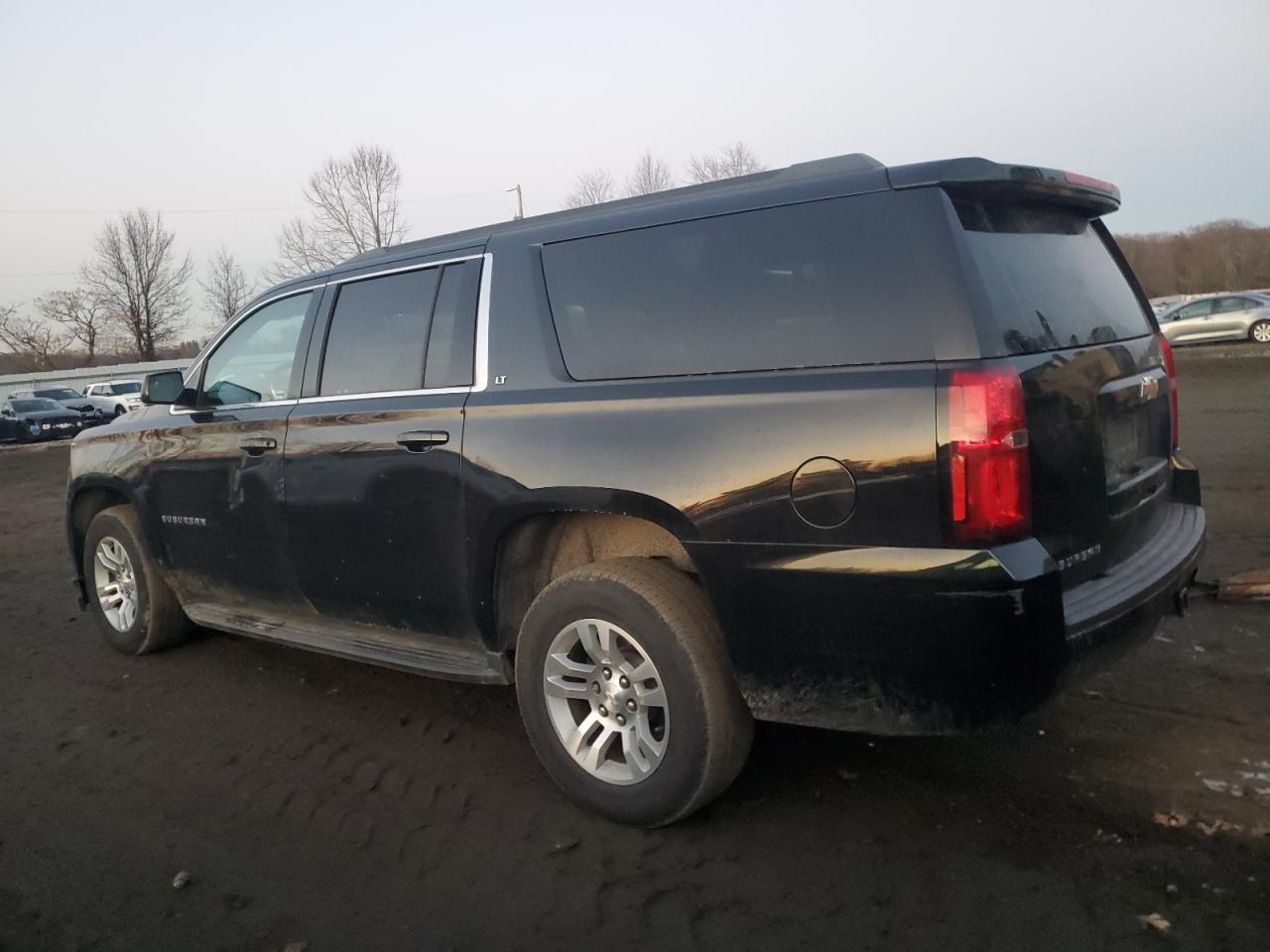 2017 CHEVROLET SUBURBAN K - Фото 2