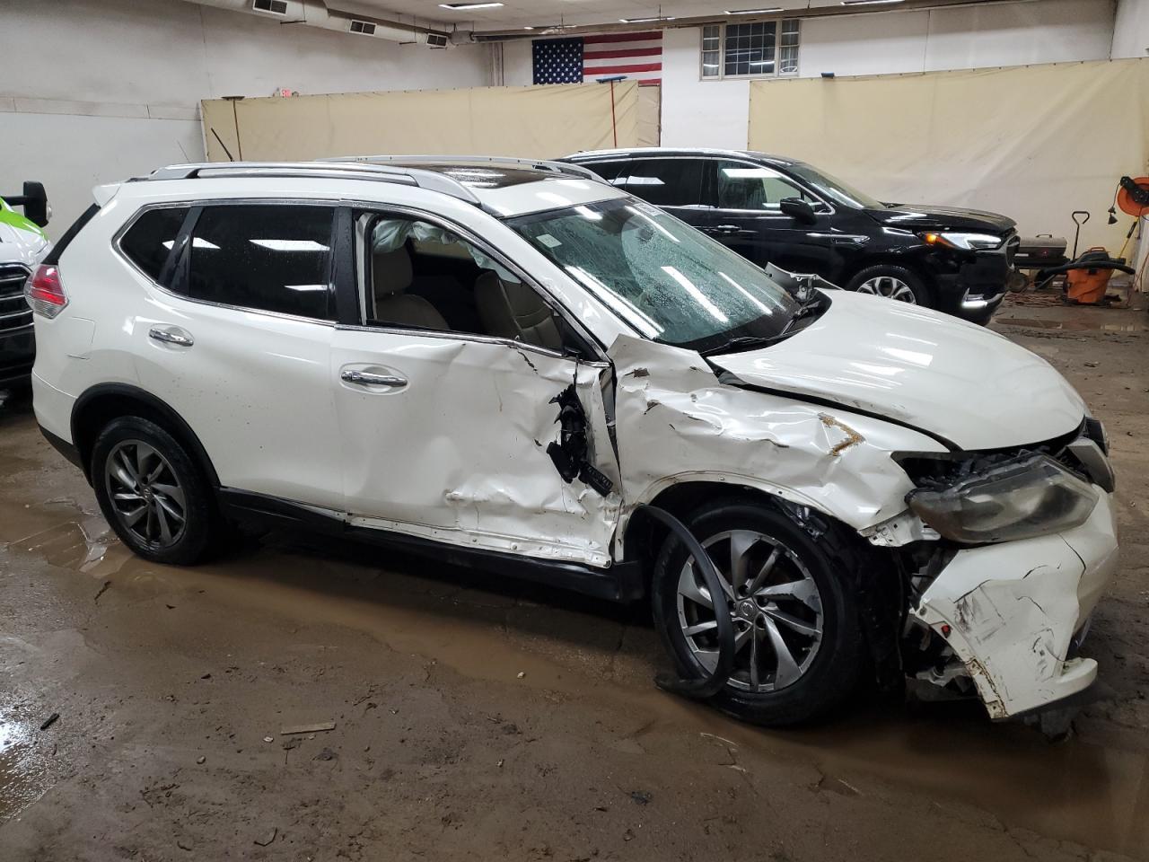 2015 NISSAN ROGUE S - Фото 4