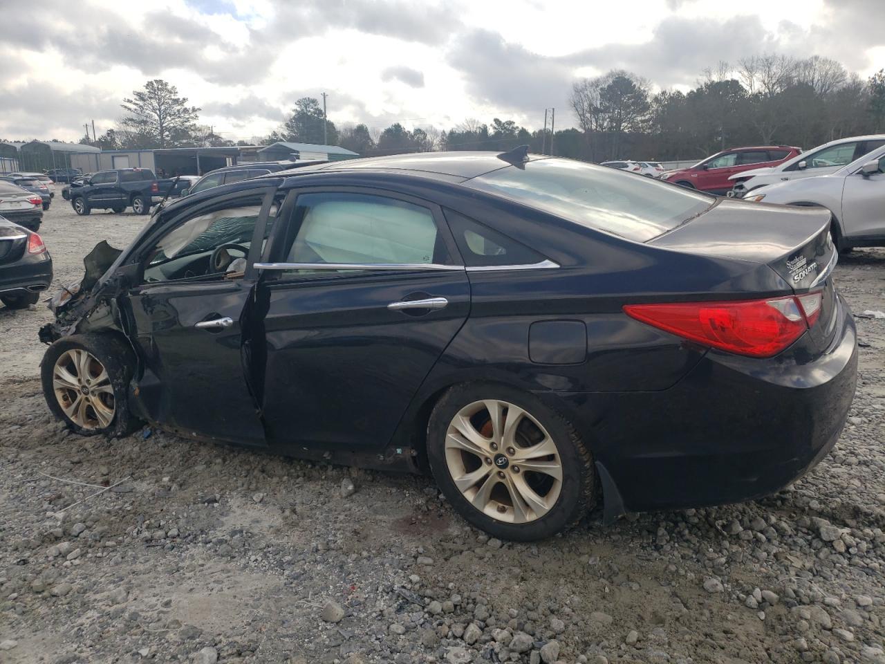 2013 HYUNDAI SONATA SE - Фото 2