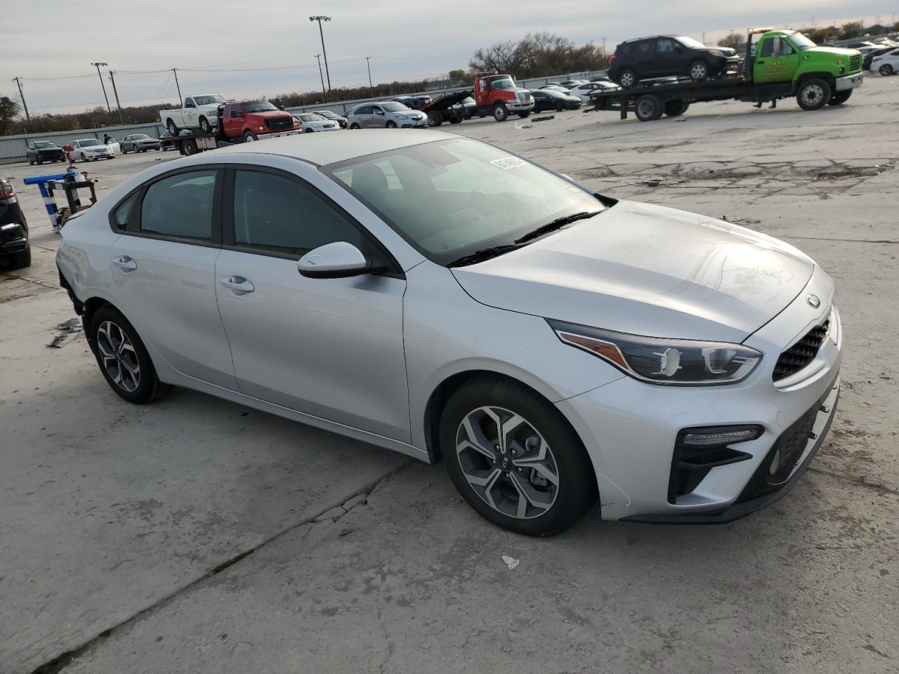 2020 KIA FORTE FE - Фото 4