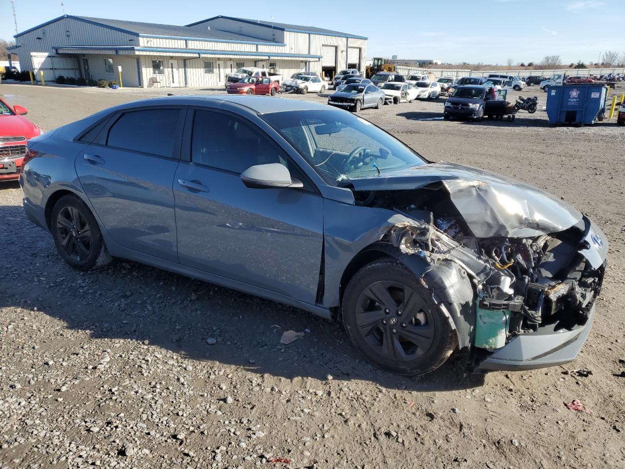 2022 HYUNDAI ELANTRA SE - Фото 4