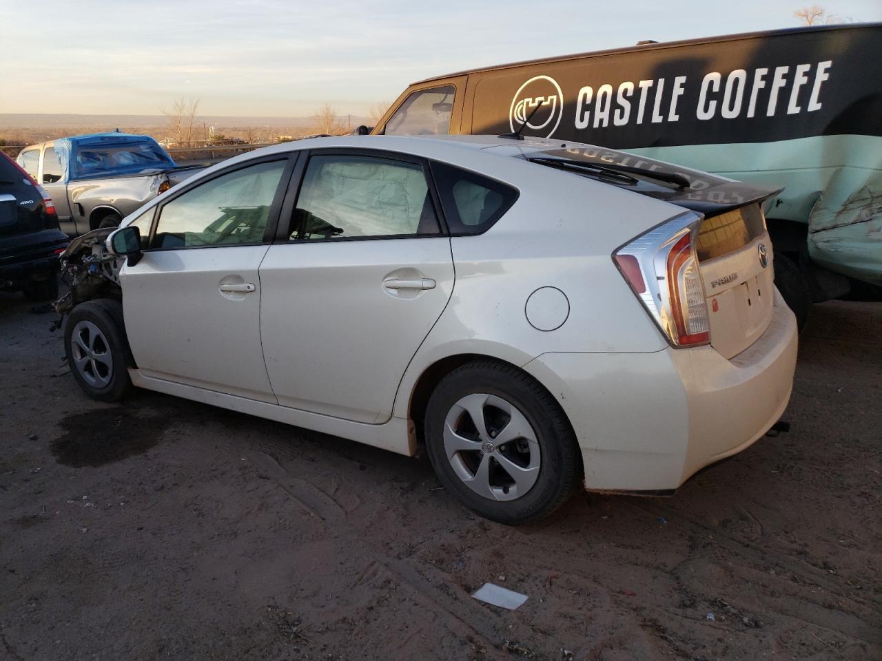2015 TOYOTA PRIUS - Image 2