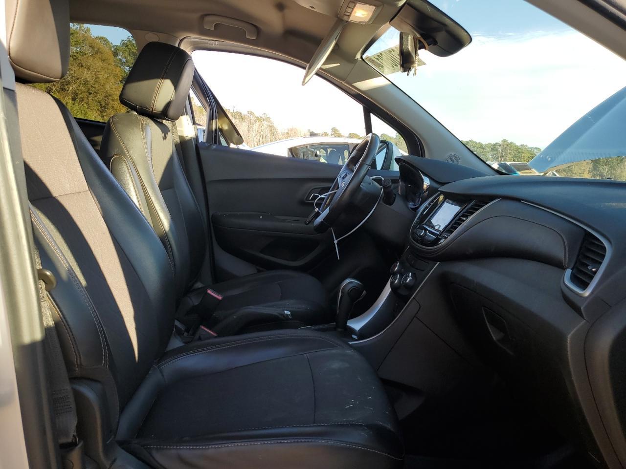 2019 CHEVROLET TRAX 1LT - Фото 7