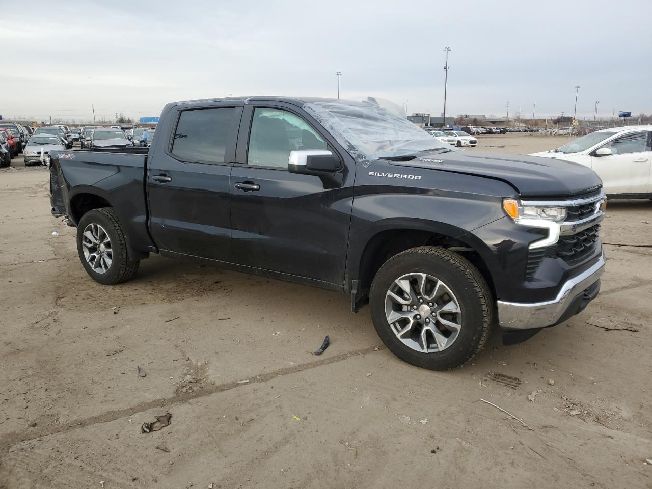2024 CHEVROLET SILVERADO - Фото 4