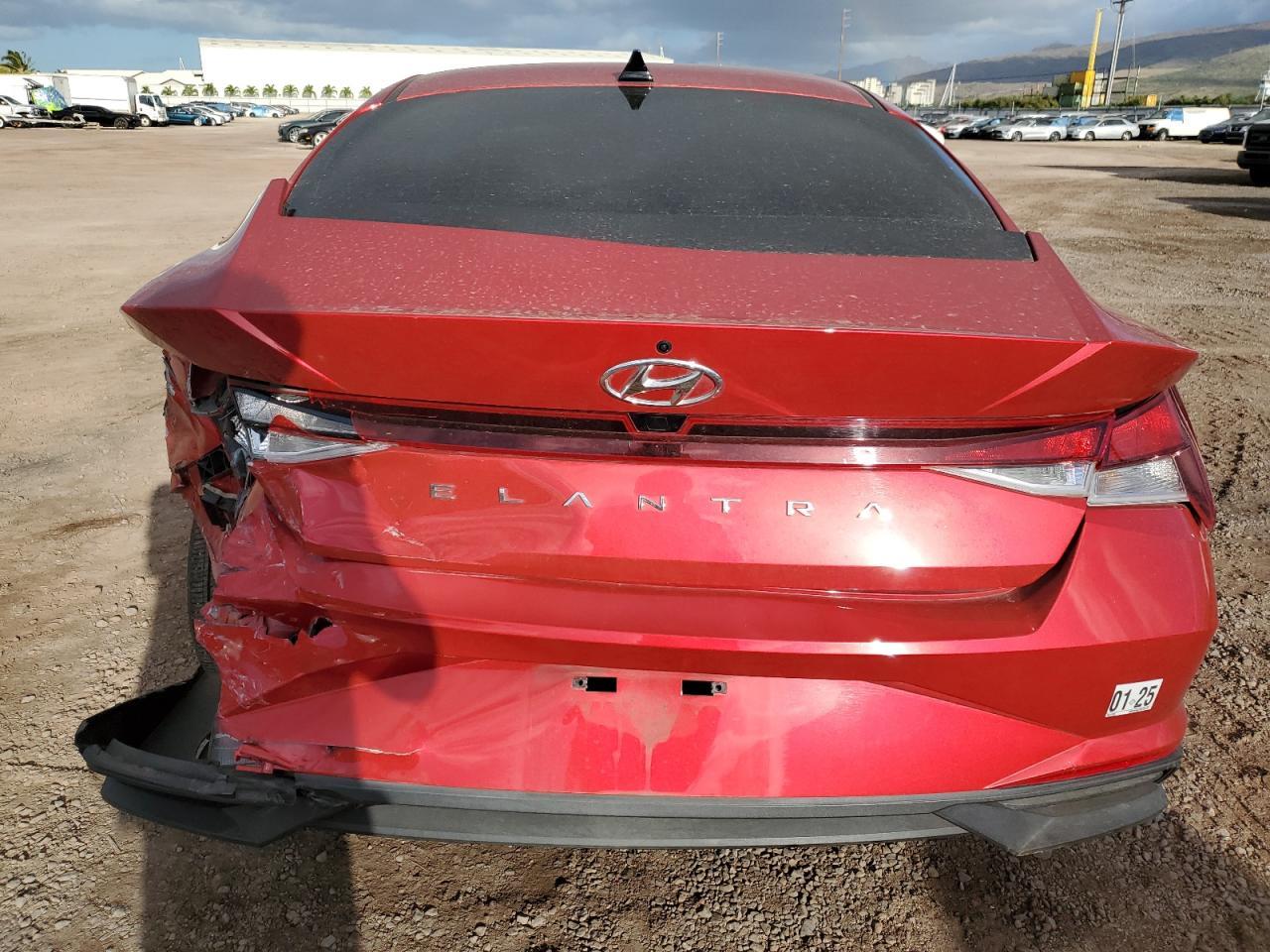 2023 HYUNDAI ELANTRA SE - Фото 6