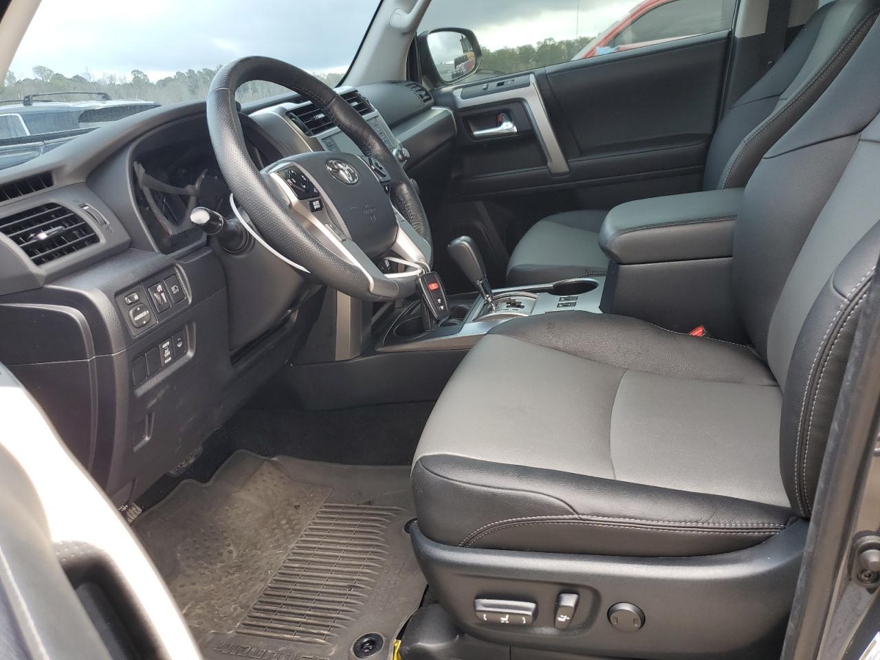 2024 TOYOTA 4RUNNER SR - Image 7