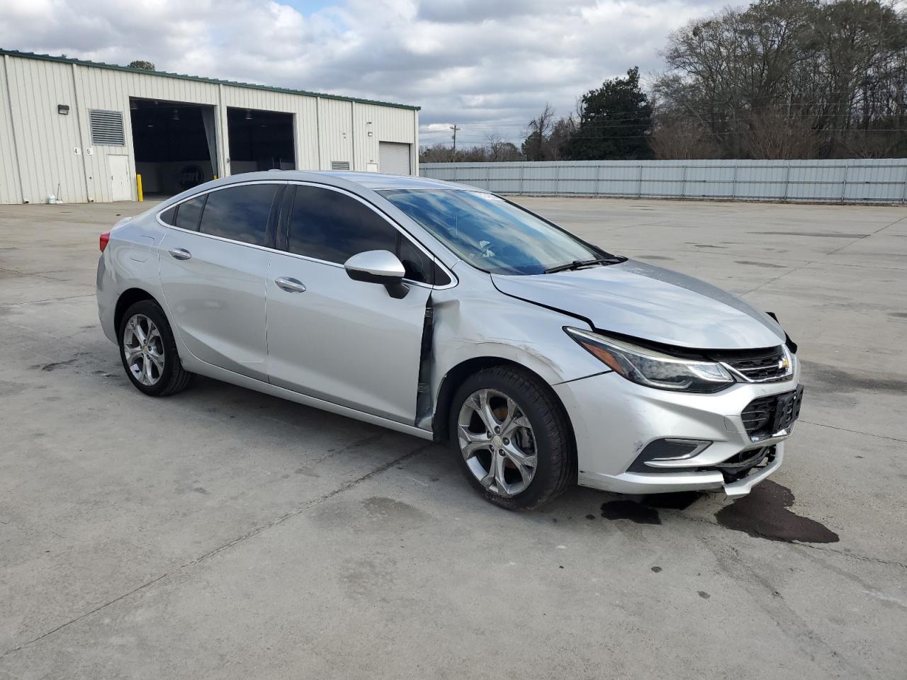 2016 CHEVROLET CRUZE PREM - Image 4