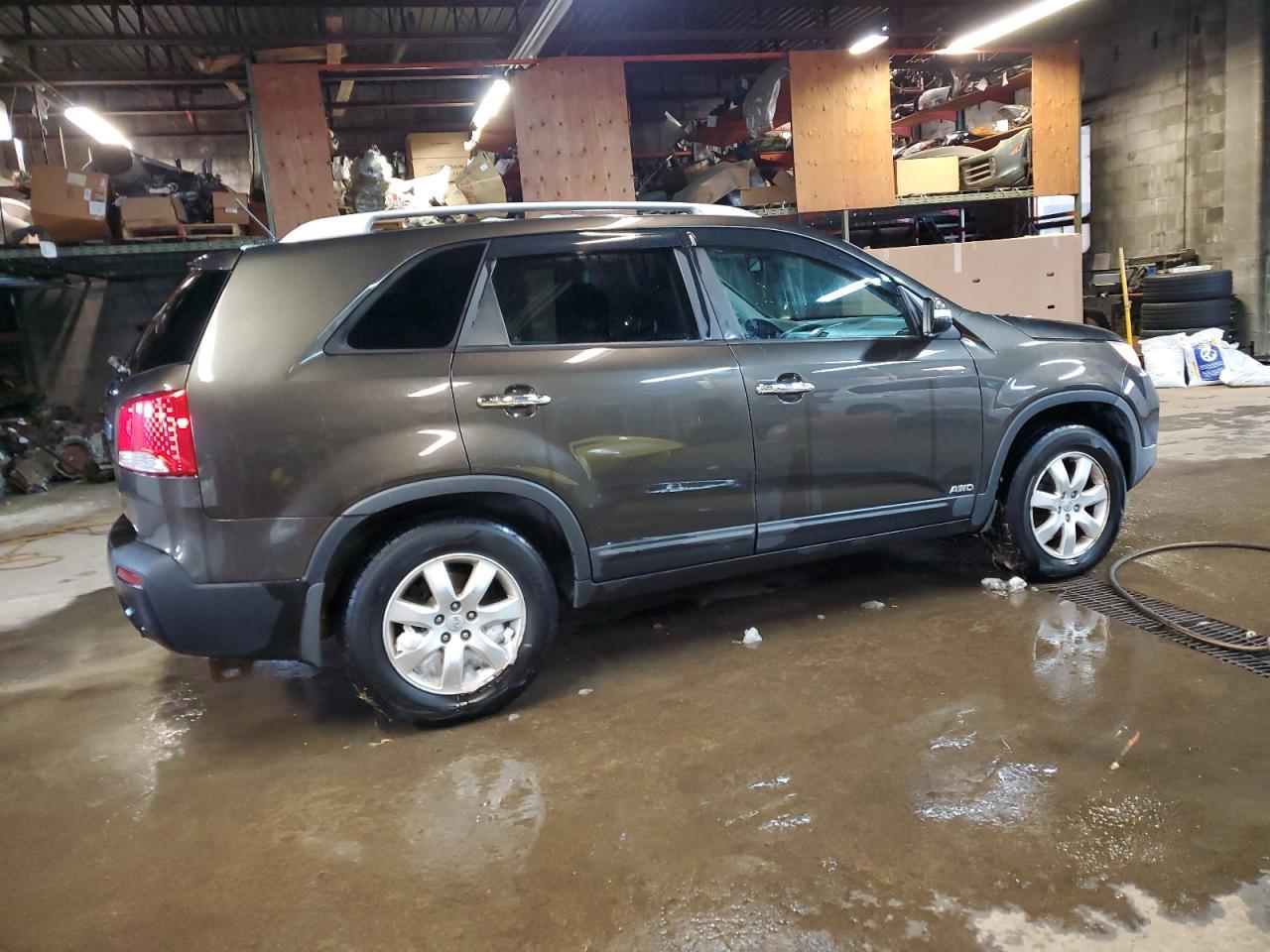 2012 KIA SORENTO BA - Image 3