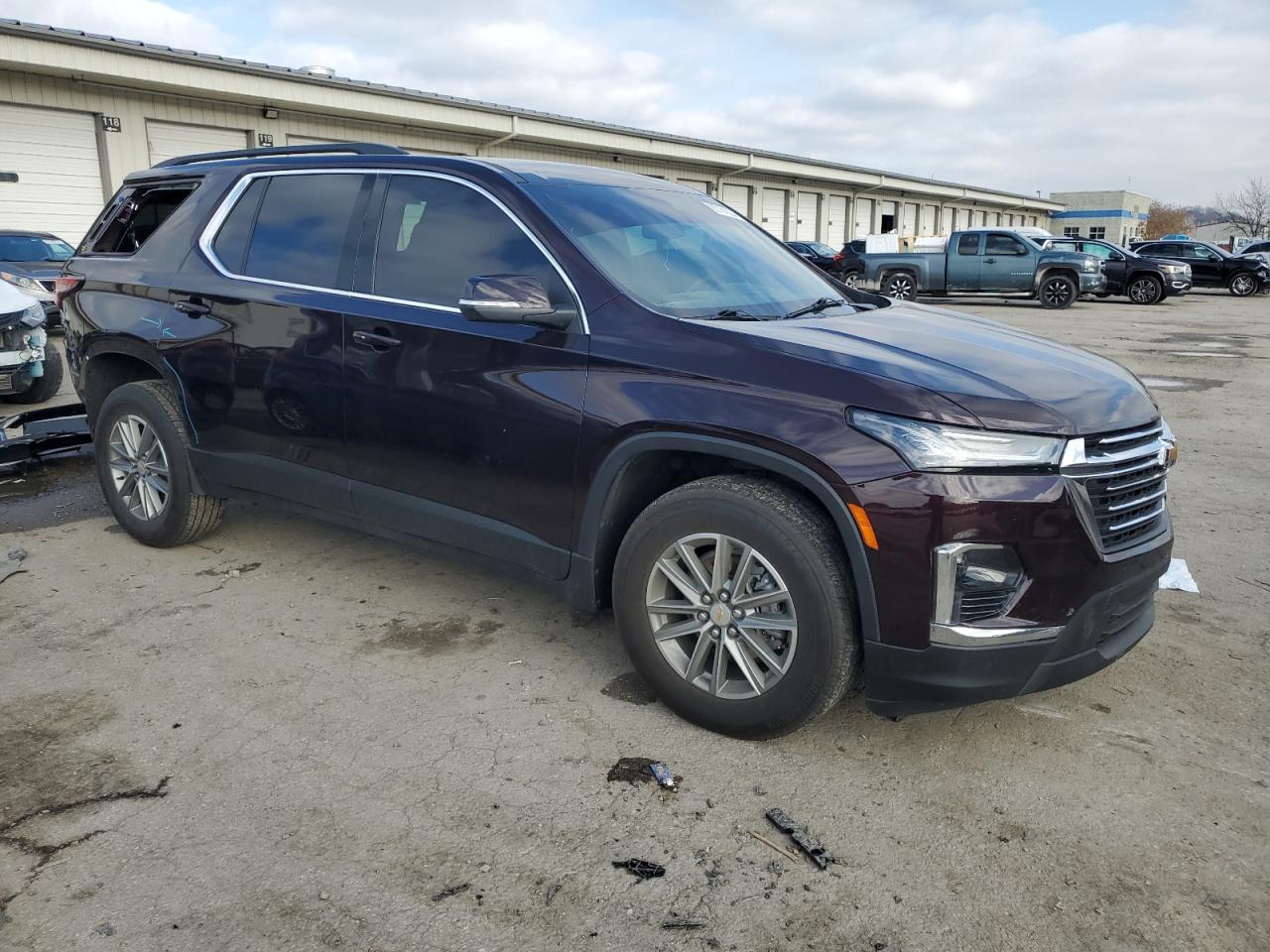 2023 CHEVROLET TRAVERSE L - Фото 4