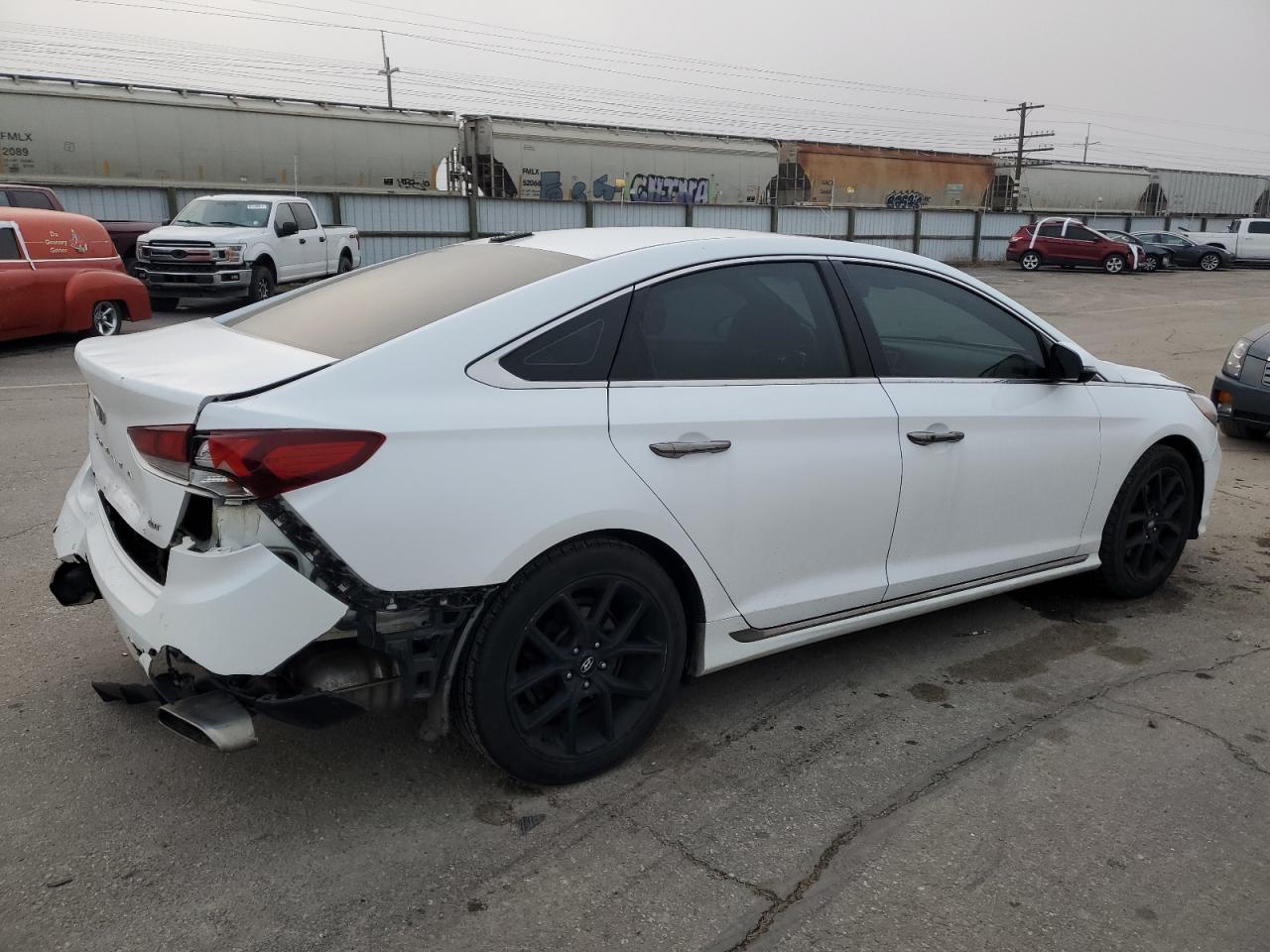 2018 HYUNDAI SONATA SPO - Image 3