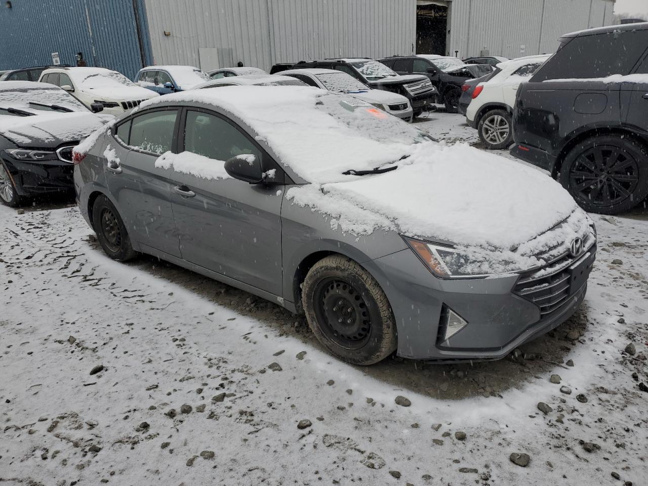 2019 HYUNDAI ELANTRA SE - Фото 4