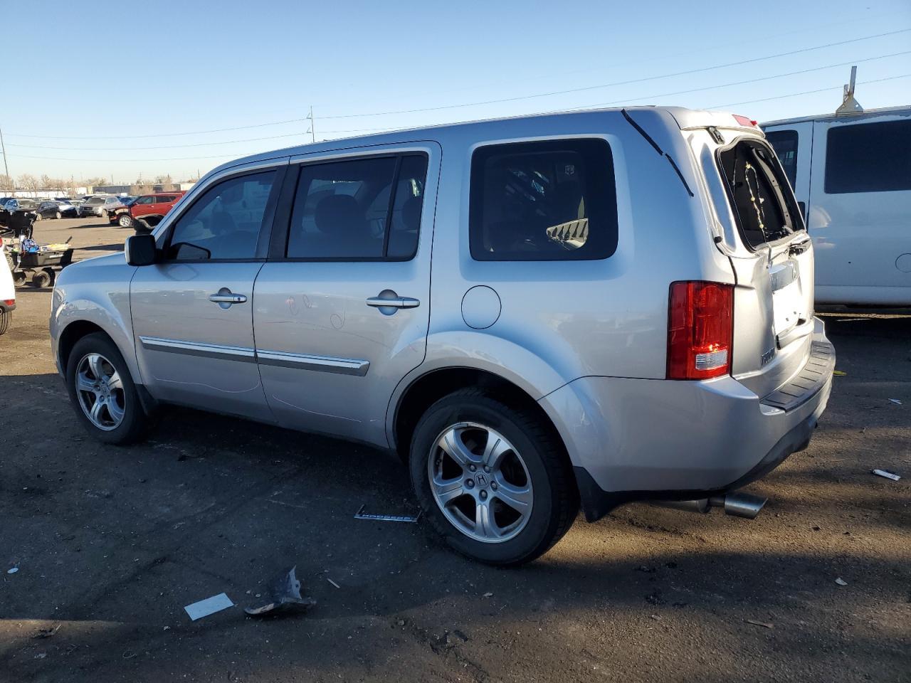 2015 HONDA PILOT EX - Image 2