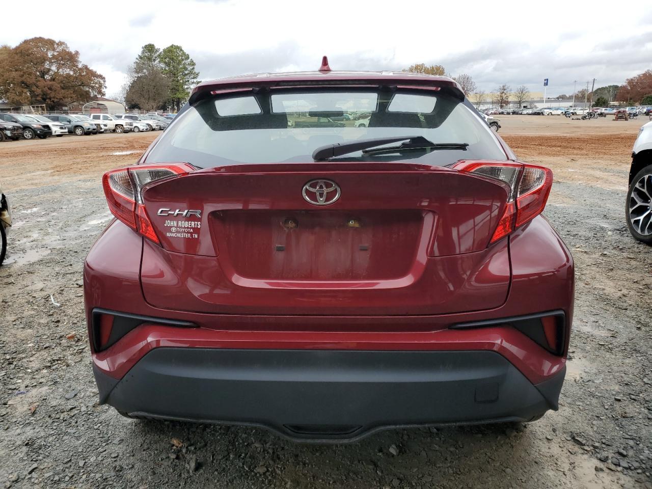 2019 TOYOTA C-HR XLE - Фото 6